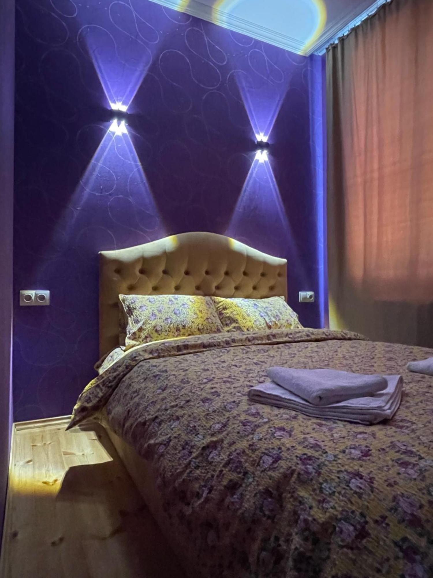Sunny Guesthouse Kazbegi Esterno foto