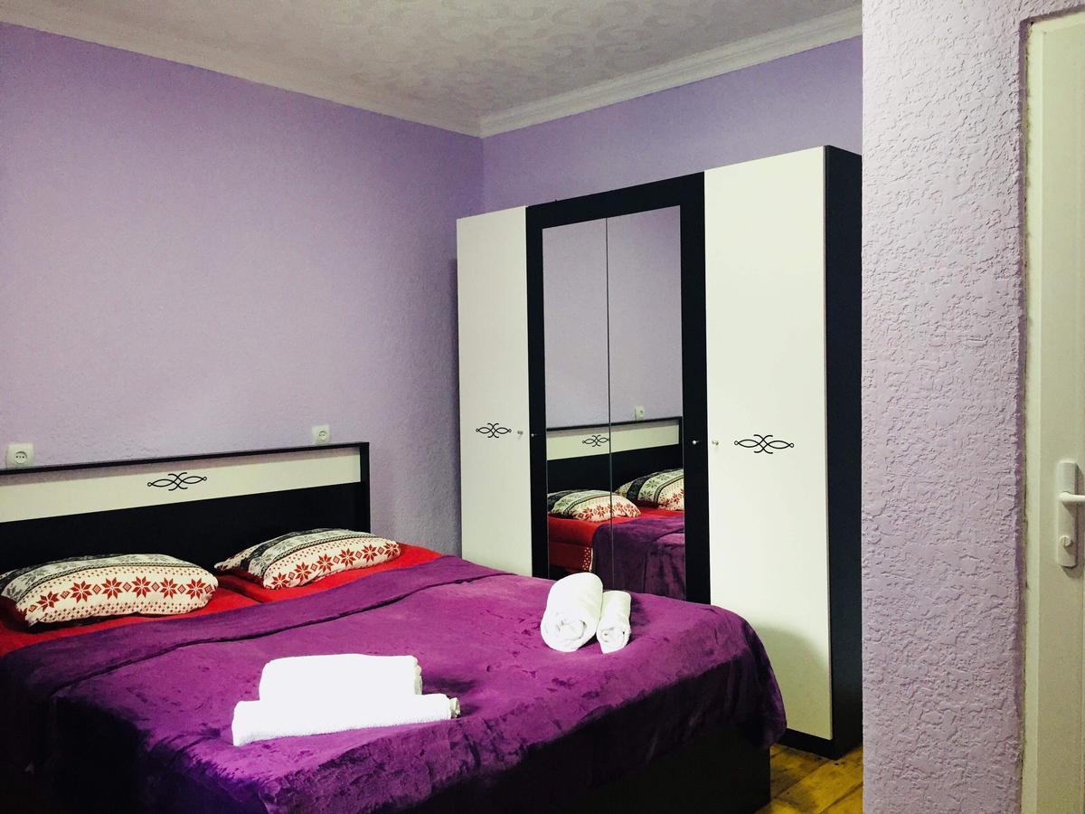 Sunny Guesthouse Kazbegi Esterno foto