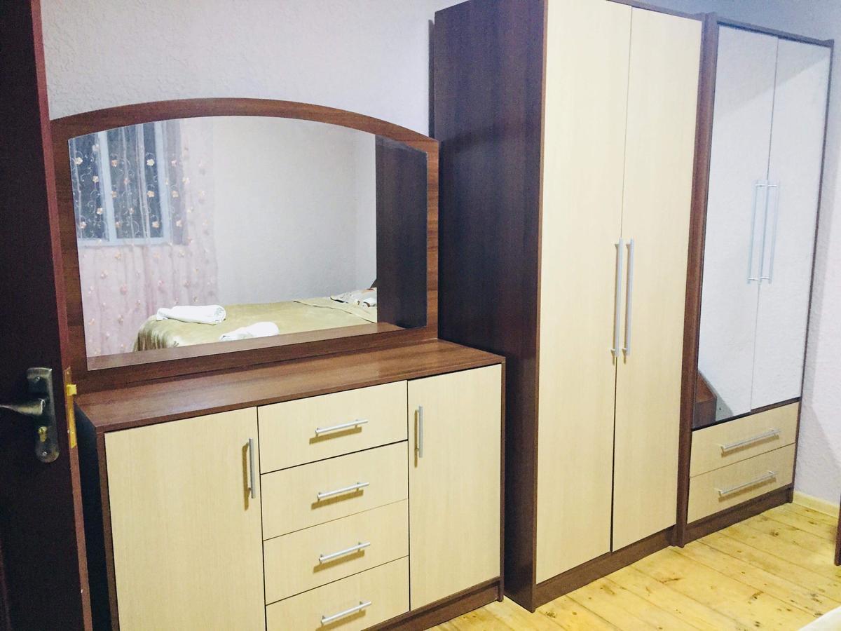 Sunny Guesthouse Kazbegi Esterno foto
